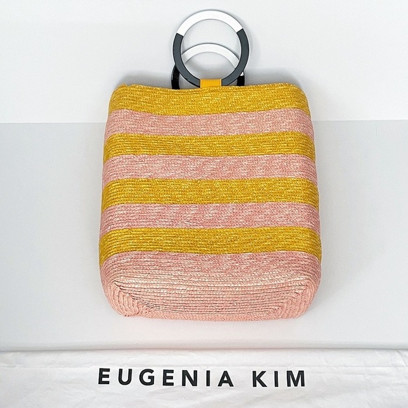 EUGENIA KIM Margaux Bag Marigold Pink Woven Lucite Handle large beach straw - Picture 1 of 10